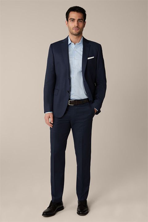 Klassisches hellblaues Baumwoll-Hemd