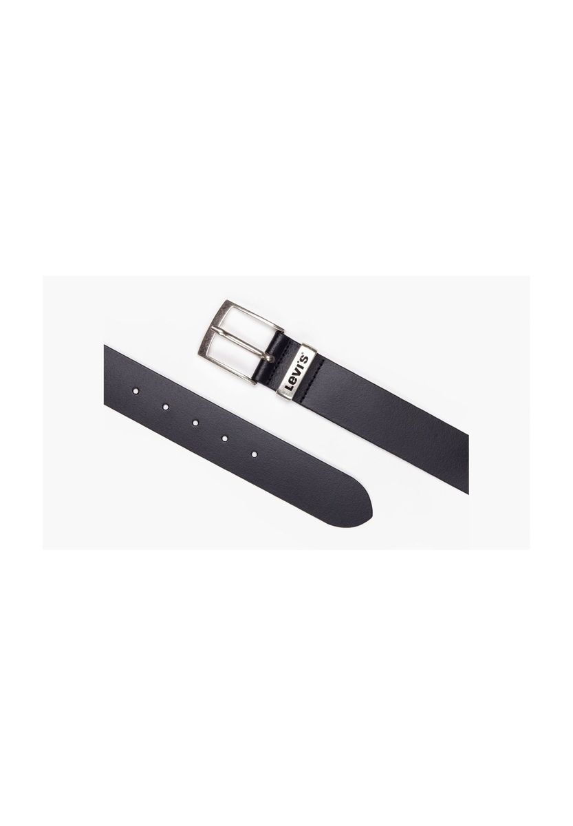 Klassischer Ledergürtel mit Schnalle