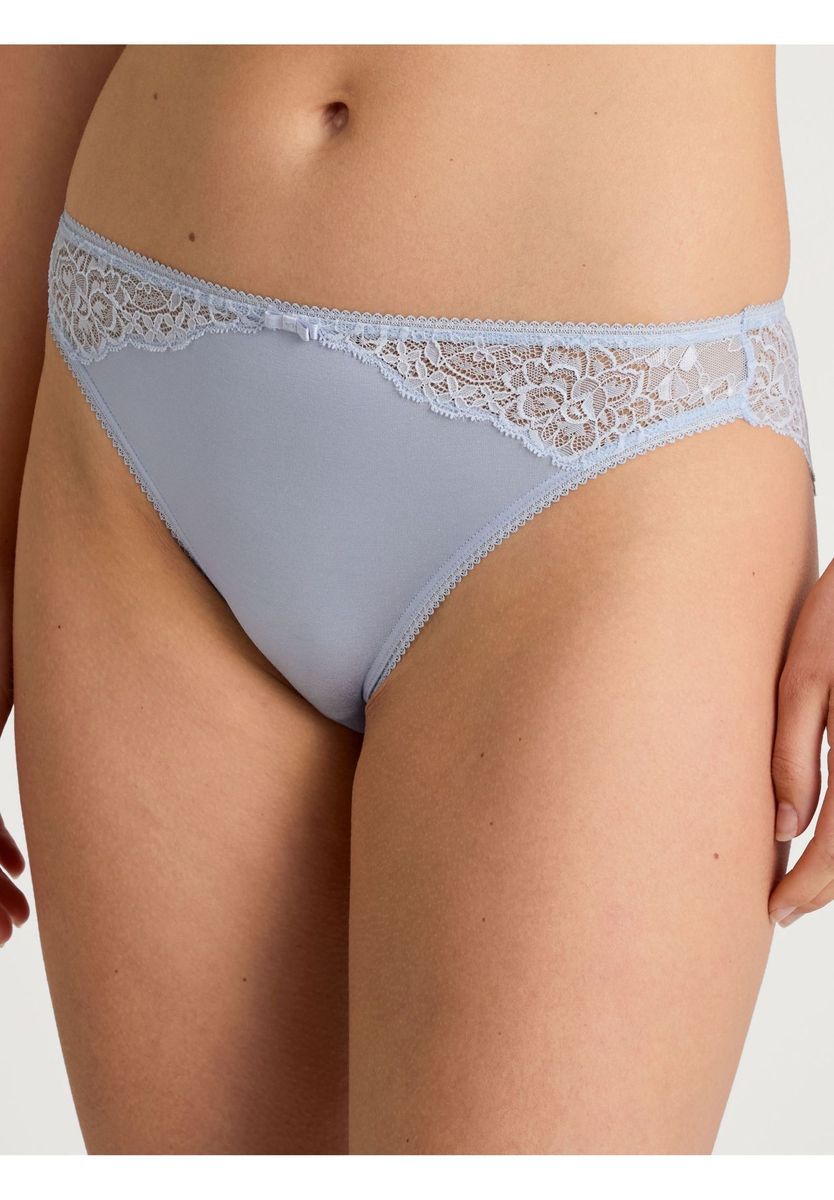 Spitze Slip mit Schleifendetail