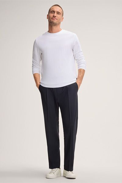 Baumwoll-Langarmshirt Frido in Weiß mit klassischem Rundhalsausschnitt