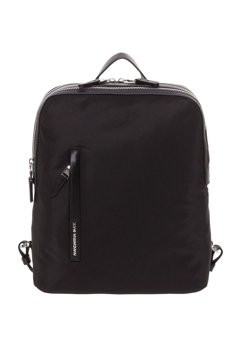 Eleganter Stadtrucksack mit Metalakzenten