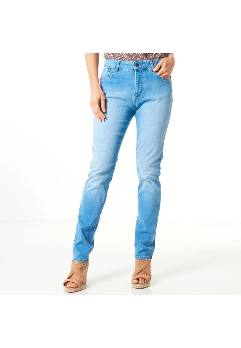 Schmal geschnittene Jeans mit heller Waschung
