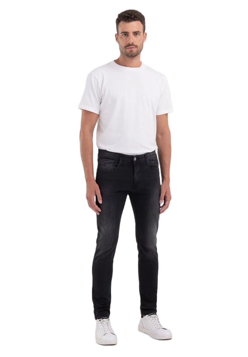 Schmal geschnittene, gewaschene schwarze Denim Jeans