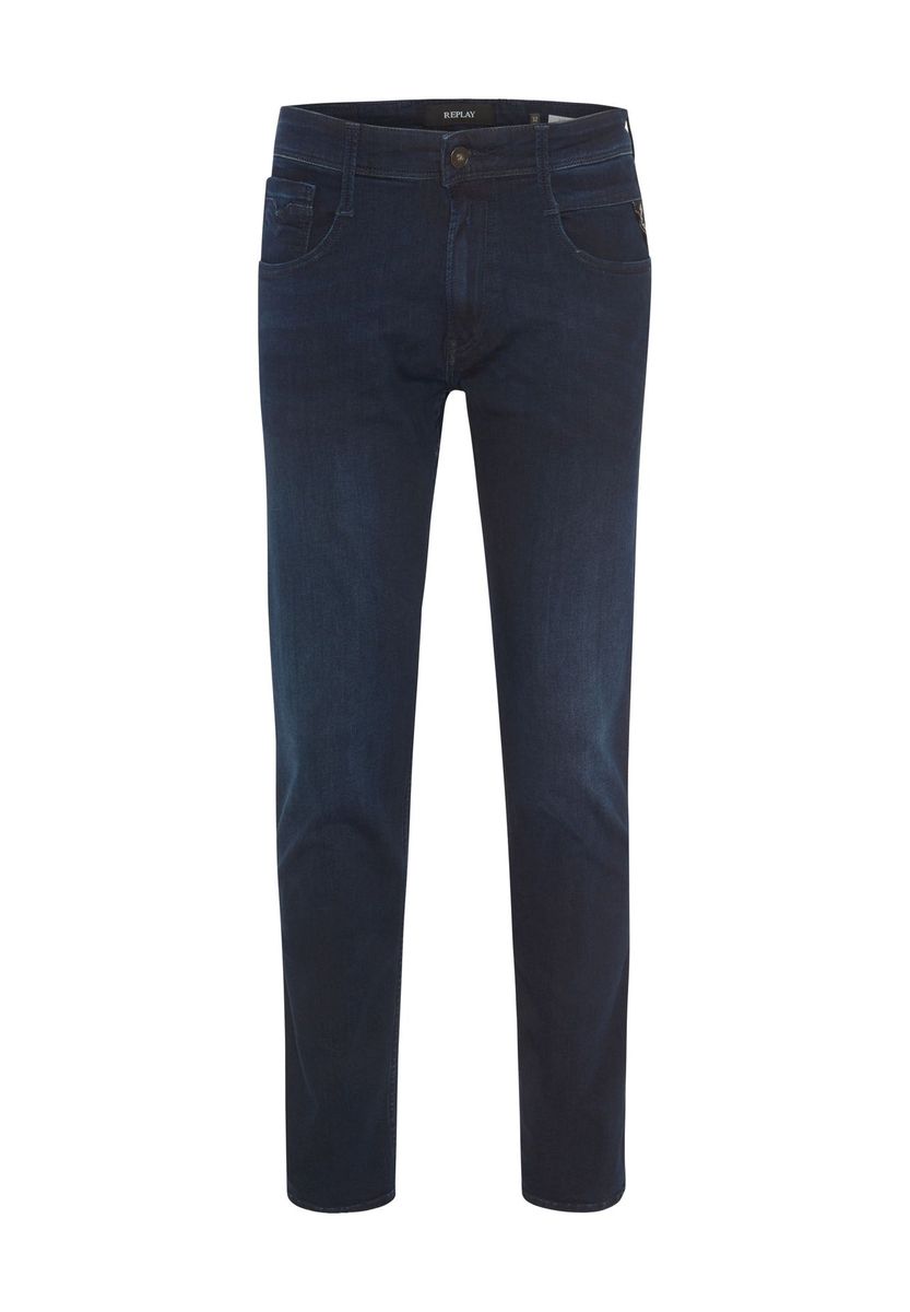 Schmal geschnittene Jeans in dunkler Waschung