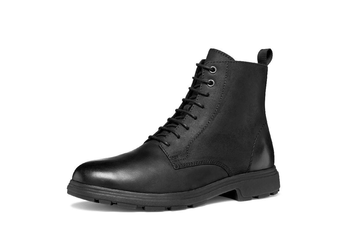 Klassische Leder-Schnürstiefeletten