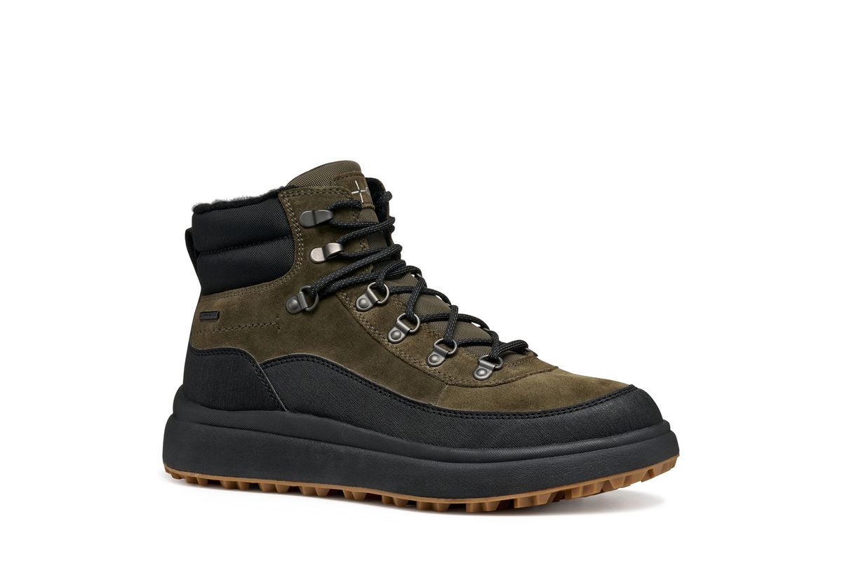 Robuste Winterstiefel im Lagen-Look