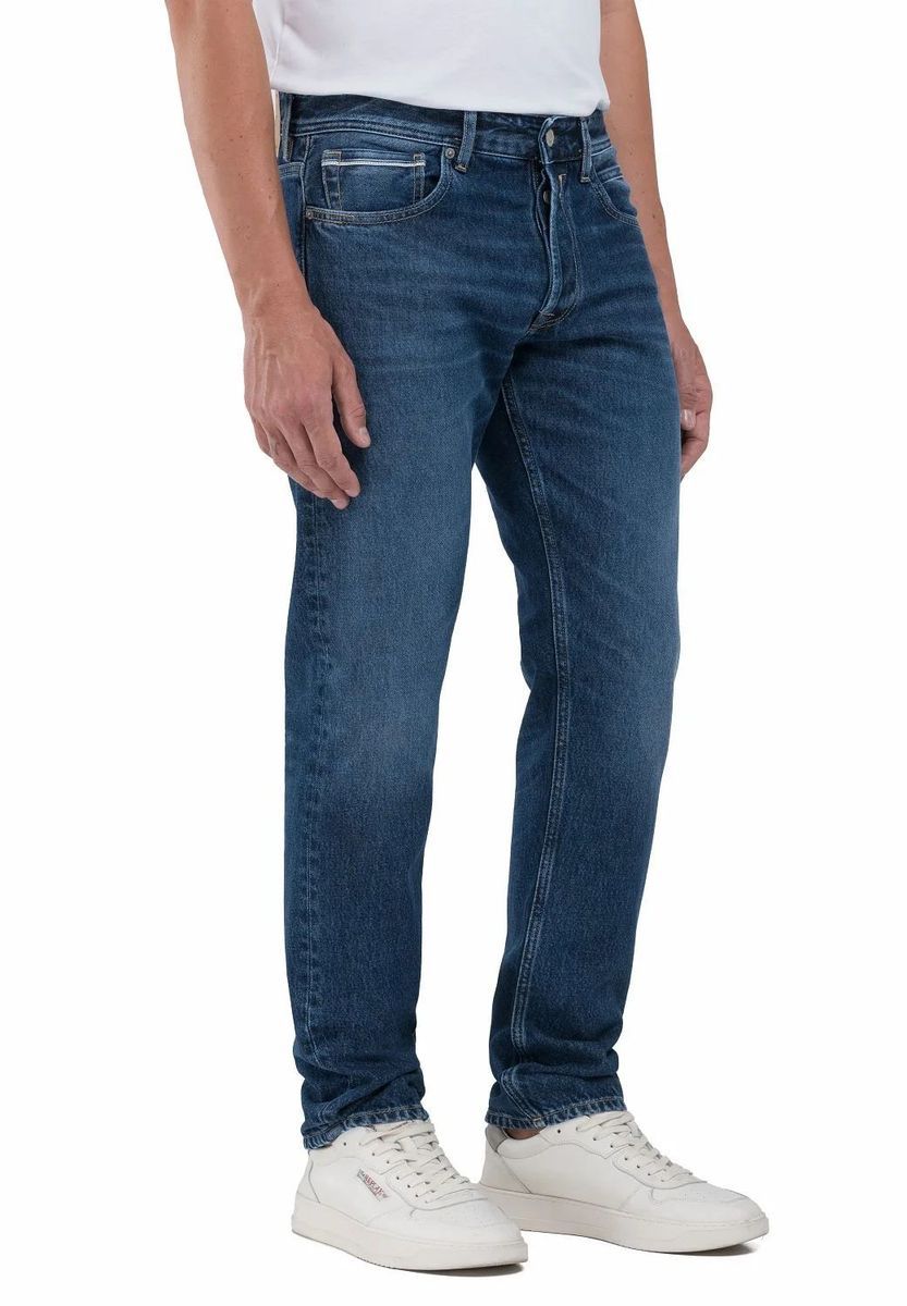 Jeanshose mit lässiger Passform