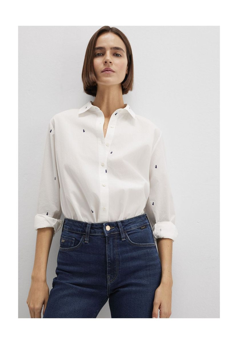 Klassisches, besticktes Baumwollhemd