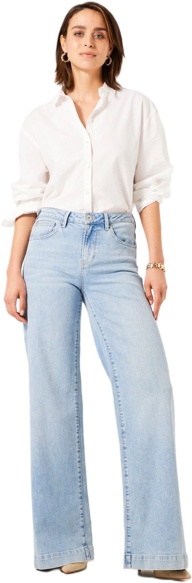 Jeans mit weitem Bein, helle Waschung