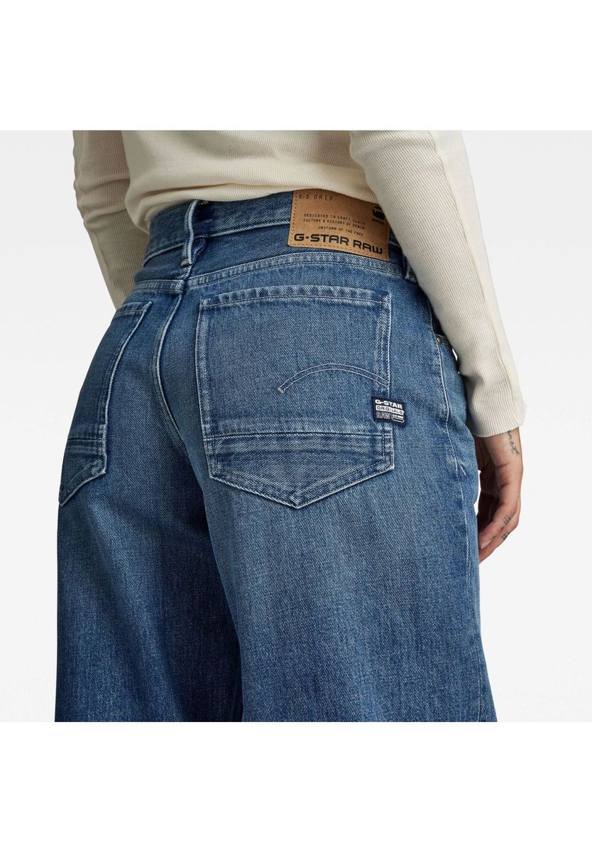 Jeans mit weitem Bein