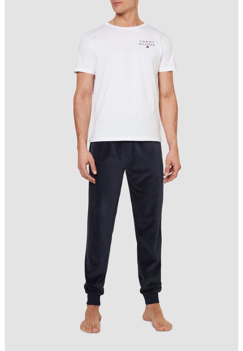 Klassisches Baumwoll T-Shirt mit Rundhalsausschnitt