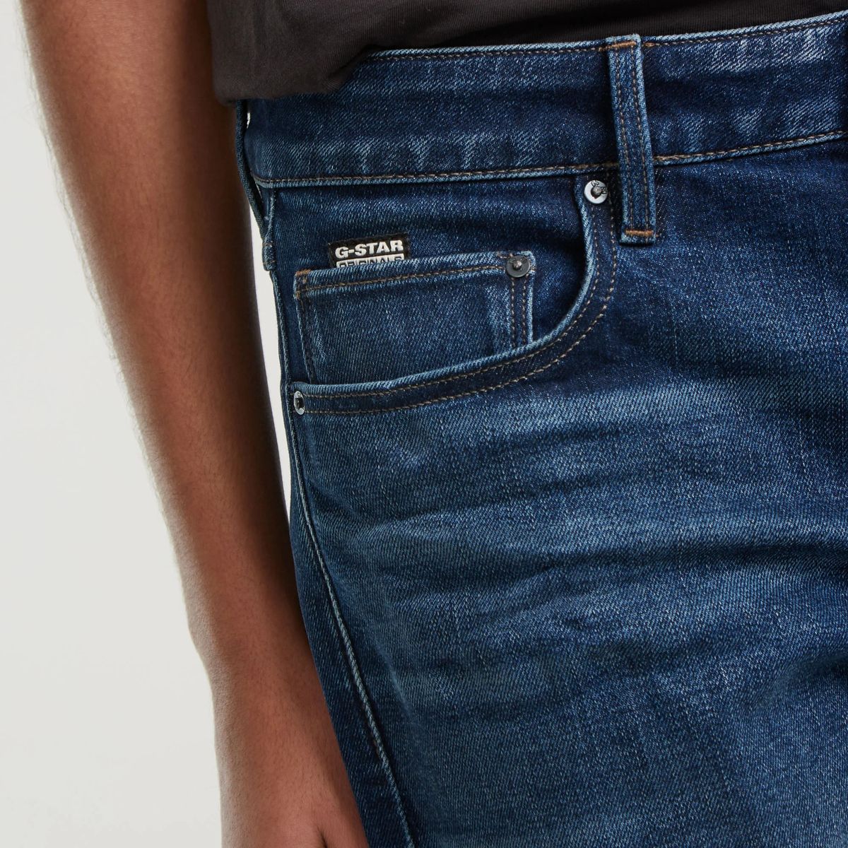 Gerades Bein Dunkle Waschung Jeans