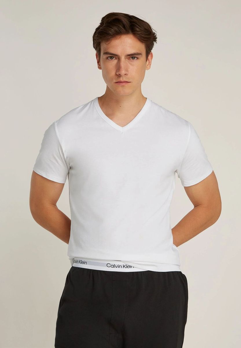 Herrenmode weißes V-Ausschnitt Unterhemd 3er-Pack