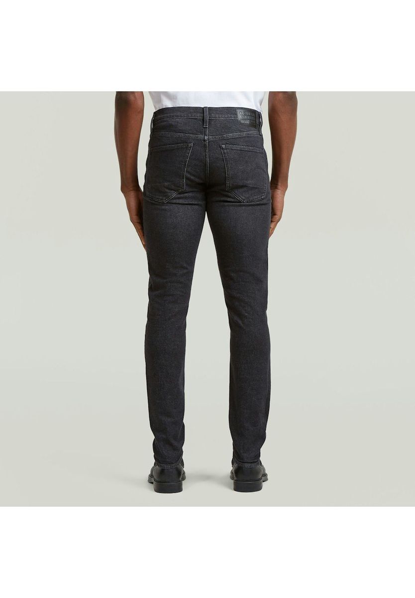 Schwarze Slim-Fit-Waschjeans