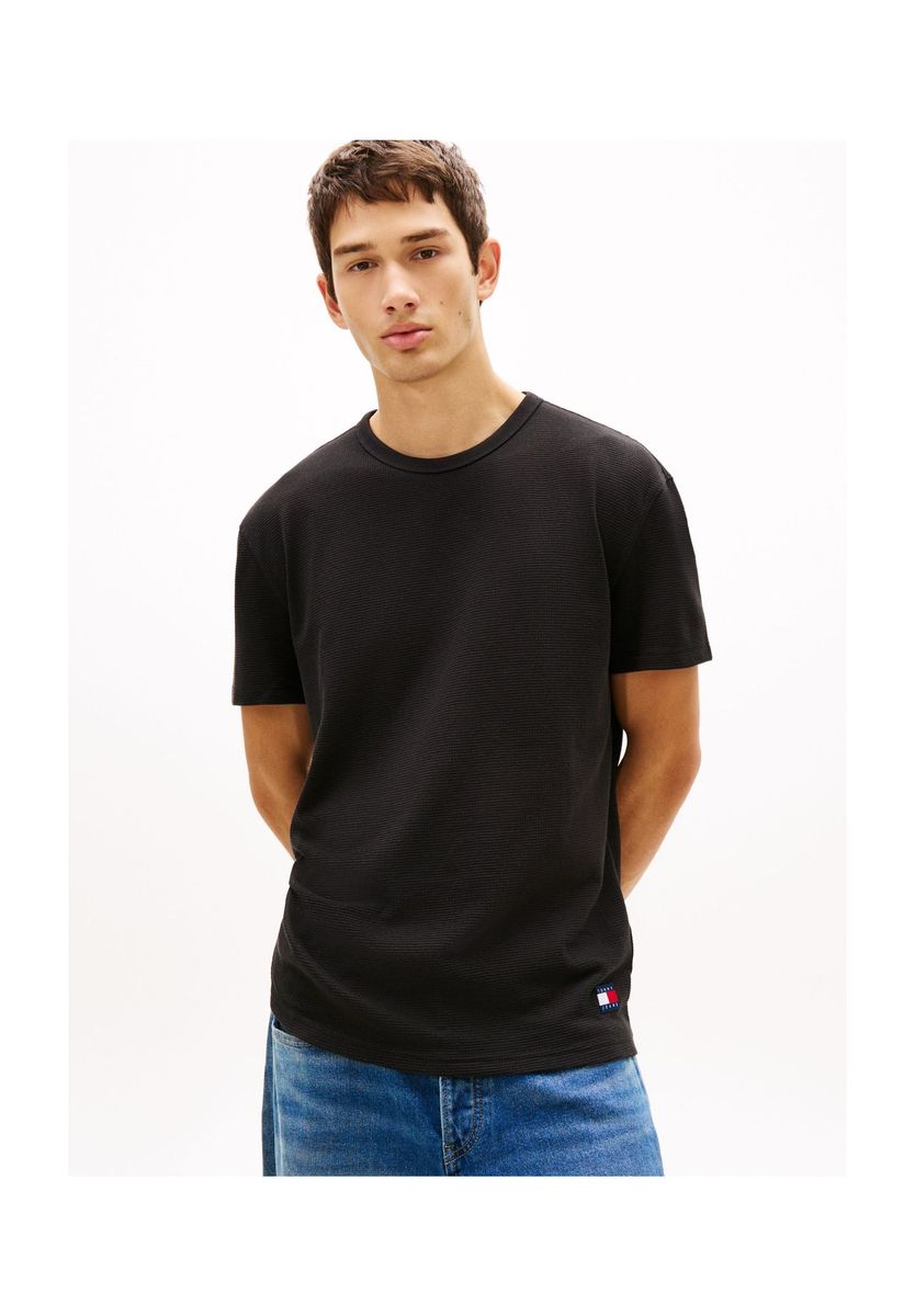 Klassisches einfarbiges schwarzes Baumwoll-T-Shirt