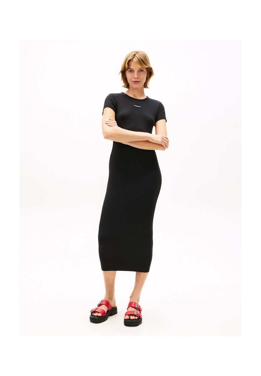 Figurbetontes geripptes Strick-Midikleid