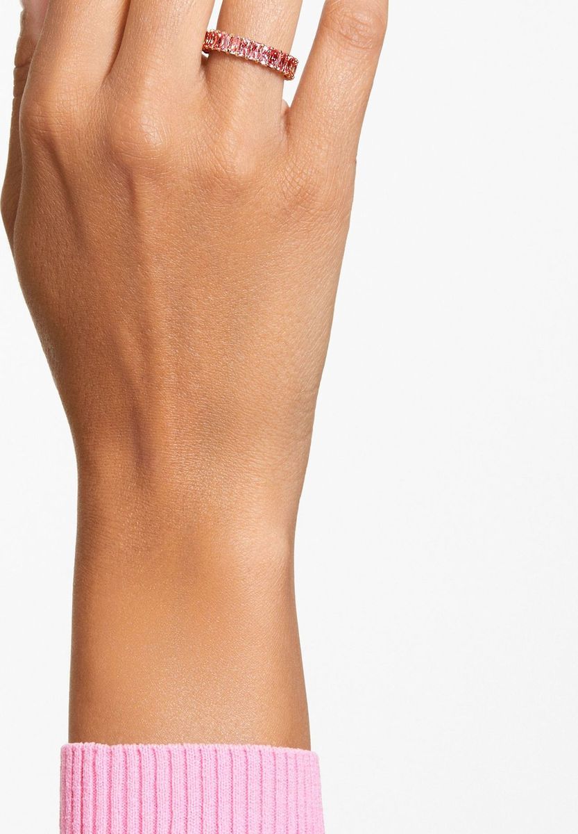 Ewigkeitsring mit pinkfarbenen Baguette-Kristallen