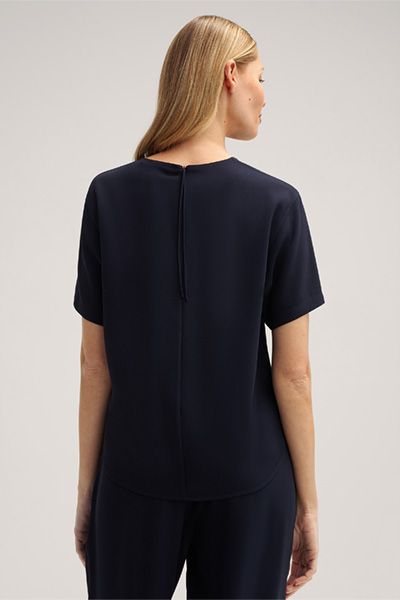 Crêpe Navy Kurzarmbluse mit Rundhalsausschnitt und Reißverschluss