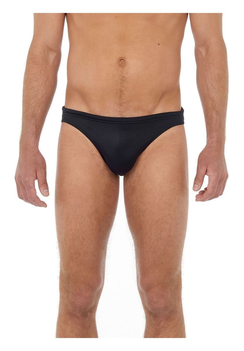 Klassische, tief sitzende Badehose