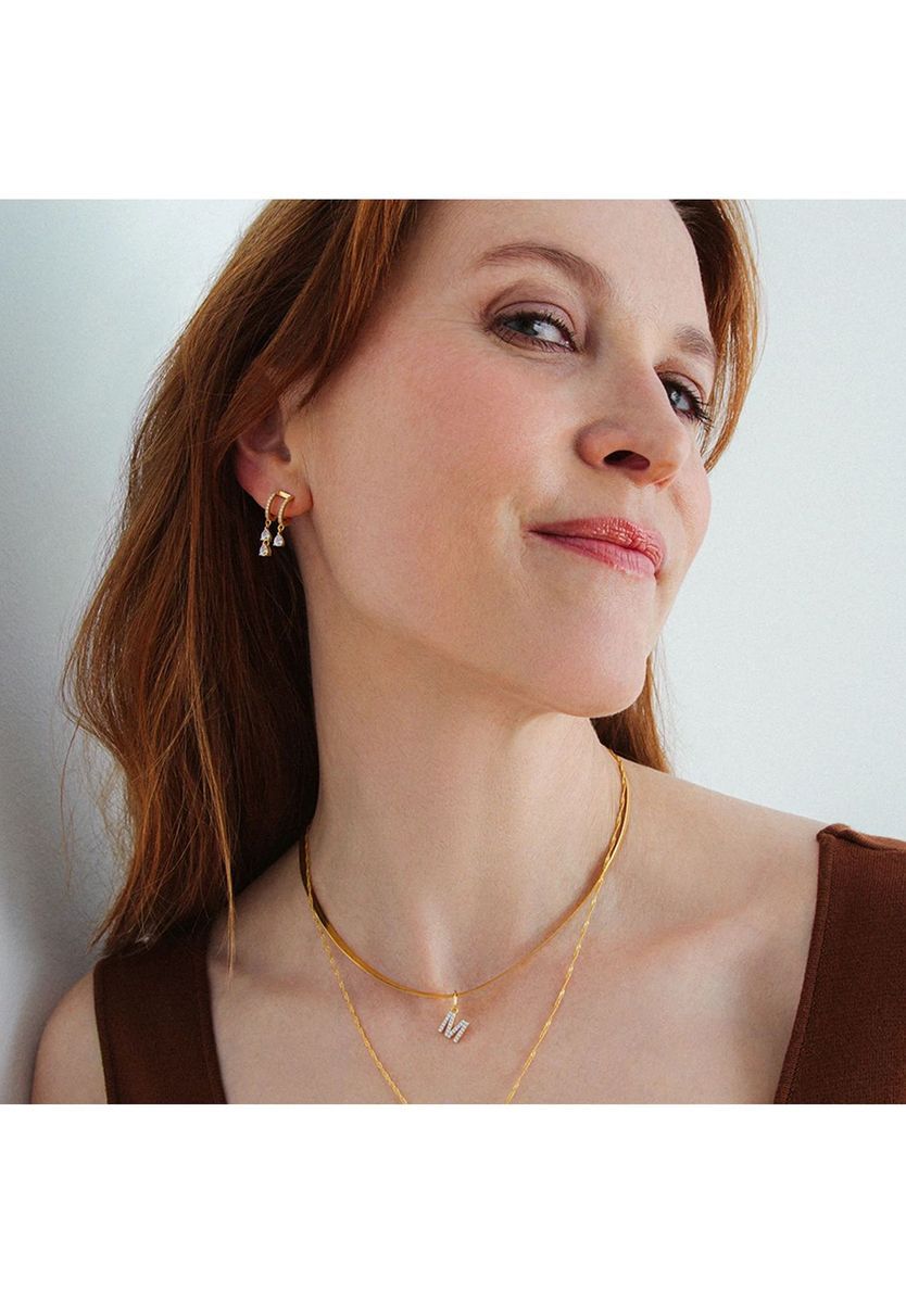 Buchstabe M Goldfarbener Anhänger