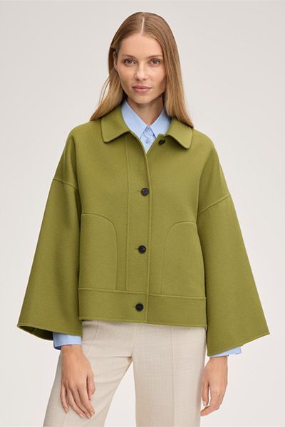 Doubleface-Wolljacke in Grün mit weiten Dreiviertelärmeln