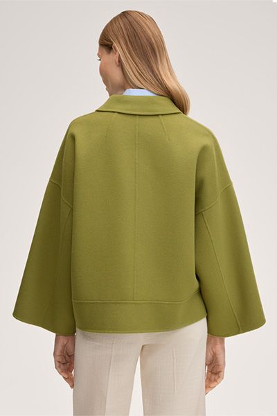 Doubleface-Wolljacke in Grün mit weiten Dreiviertelärmeln