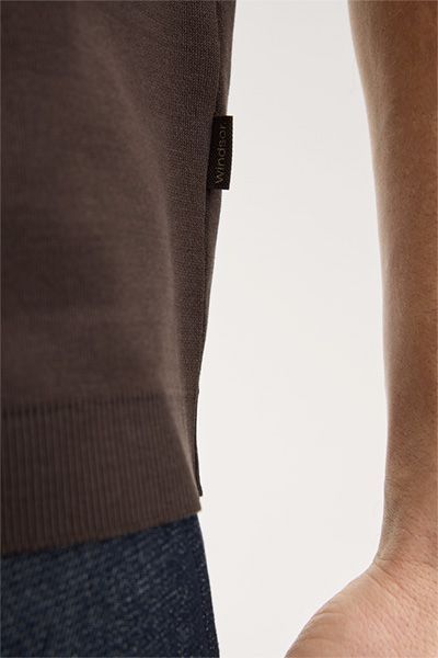 Windsor Floro Braunes Baumwoll-T-Shirt mit Rundhalsausschnitt und kurzen Ärmeln