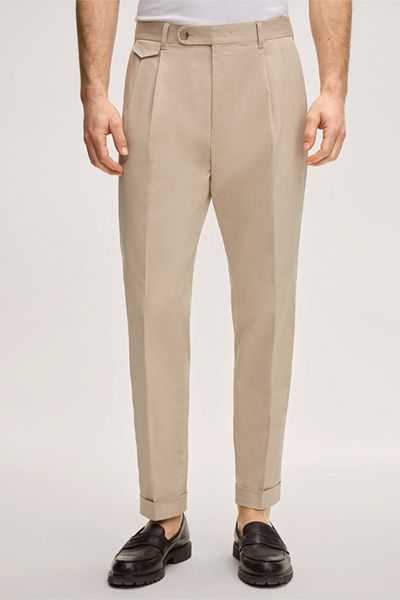 Baumwollmix-Hose Sapo mit Bundfalte und Umschlag in Beige