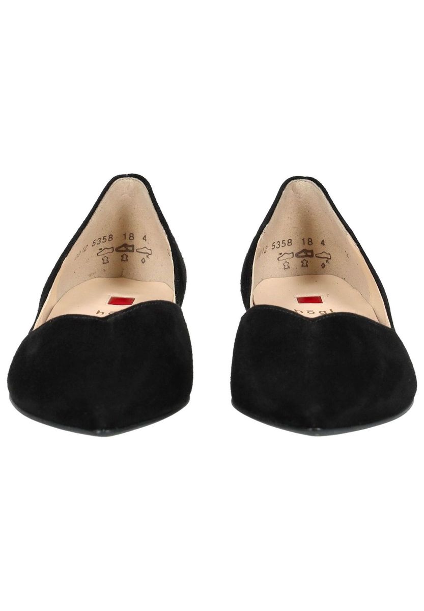 Spitz zulaufende Ballerinas aus Veloursleder