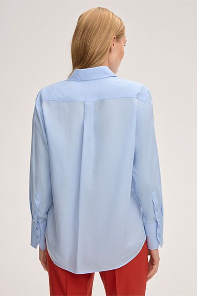 Lyocell-Bluse in Hellblau mit klassischem Kragen und Manschetten
