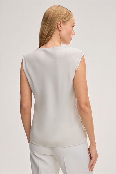 Elfenbeinfarbenes Triacetat-Blusentop mit ärmellosem Design und U-Boot-Ausschnitt