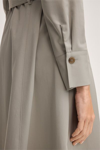 Drykorn Double-Baumwollstretch-Trench-Kleid in Midi-Länge in Greige
