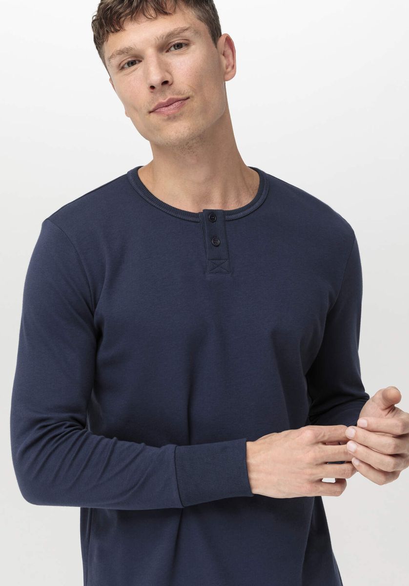 hessnatur Herren Nachthemd PURE NATURE aus Bio-Baumwolle - blau - Größe 46