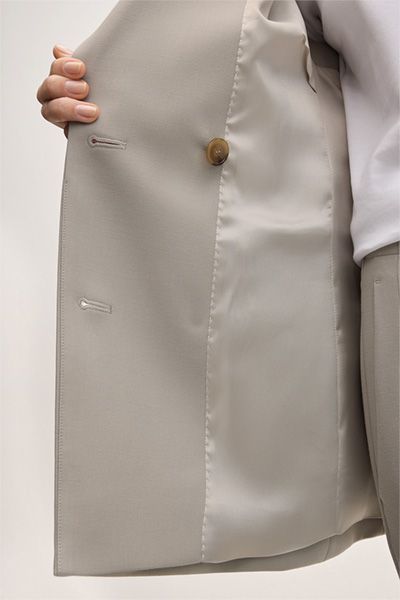 CINQUE Ärmellose Doppelreihige Blazerweste aus Greige Crêpe