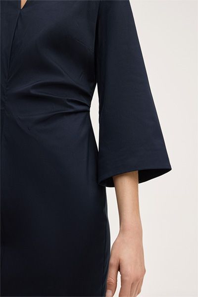 Navy Baumwoll-Stretch Etuikleid mit V-Ausschnitt und 3/4 Ärmeln