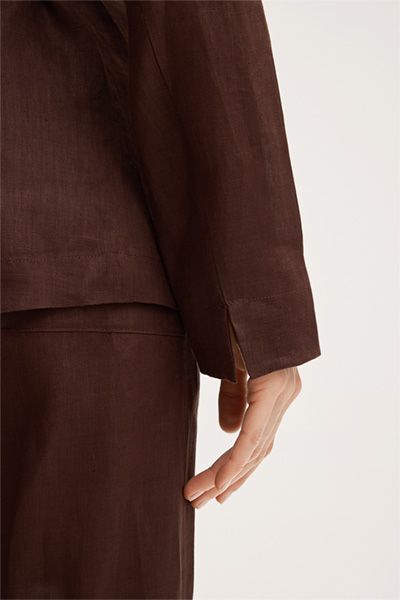 Marc Cain Braune Leinen-Fieldjacket mit Gürtel in der Taille