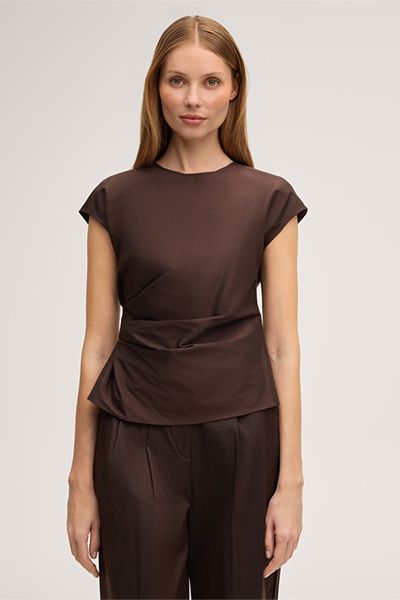 Baumwollstretch-Blusen-Top in Dunkelbraun mit Drapierter Taille