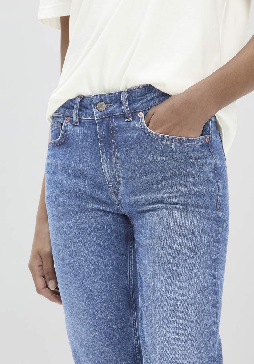 hessnatur Damen Jeans LEA Mid Rise Slim aus Bio-Denim - blau - Größe 25/30