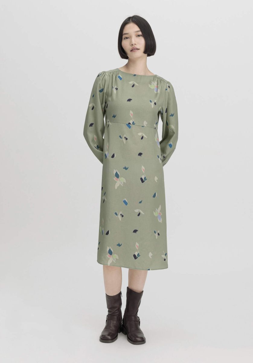 Midi-Kleid mit Blumenmuster und langen Ärmeln