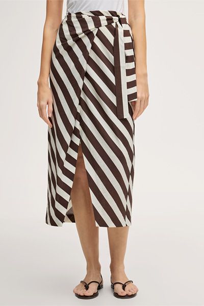 Marc Cain Ecru- und dunkelbraun gestreifter Midi-Wickelrock