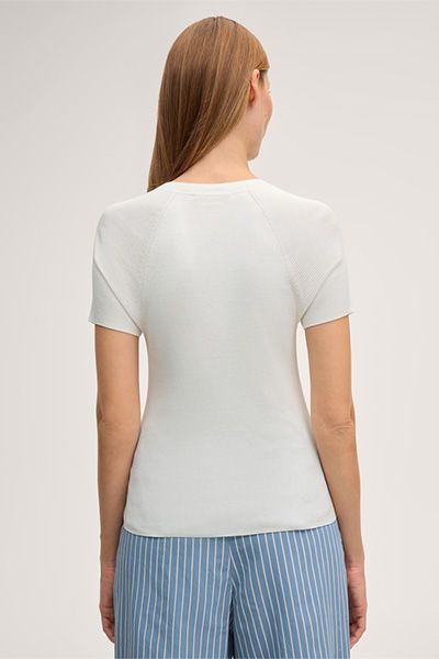 Marc Aurel Ecru T-Shirt mit V-Ausschnitt und Knopfleiste aus Seiden-Baumwollmischung