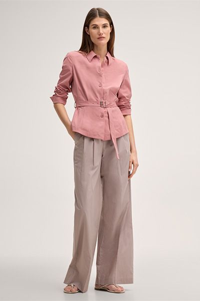 Baumwoll-Marlenehose mit Bundfalte in Taupe, weites Bein