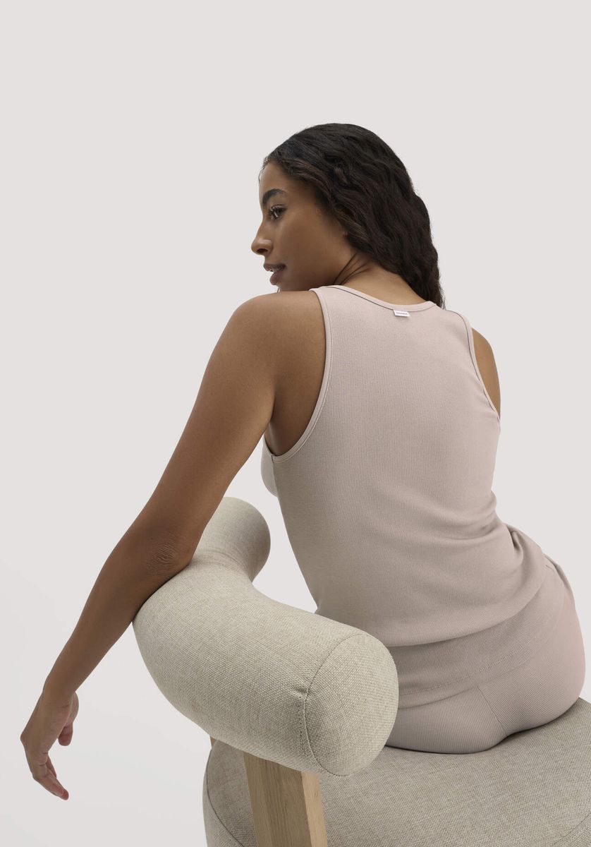 hessnatur Damen High-Neck Ribtop SOFT RIB aus Bio-Baumwolle - beige - Größe 34