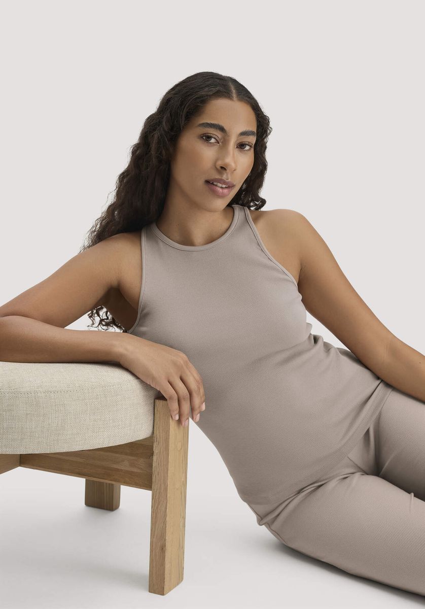 hessnatur Damen High-Neck Ribtop SOFT RIB aus Bio-Baumwolle - beige - Größe 34