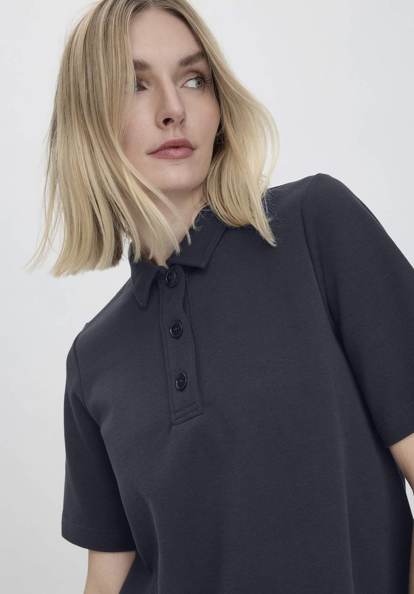 Lässiges Jersey-Strickkleid in Knielänge