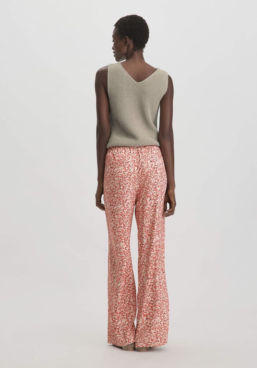 Weite Hose mit Blumenmuster und Relaxed-Schnitt