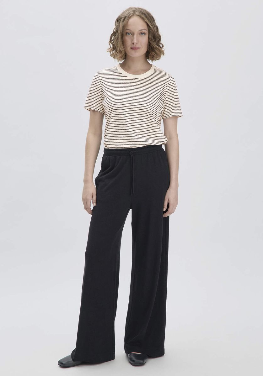 Weite Jersey-Hose mit entspanntem Bein