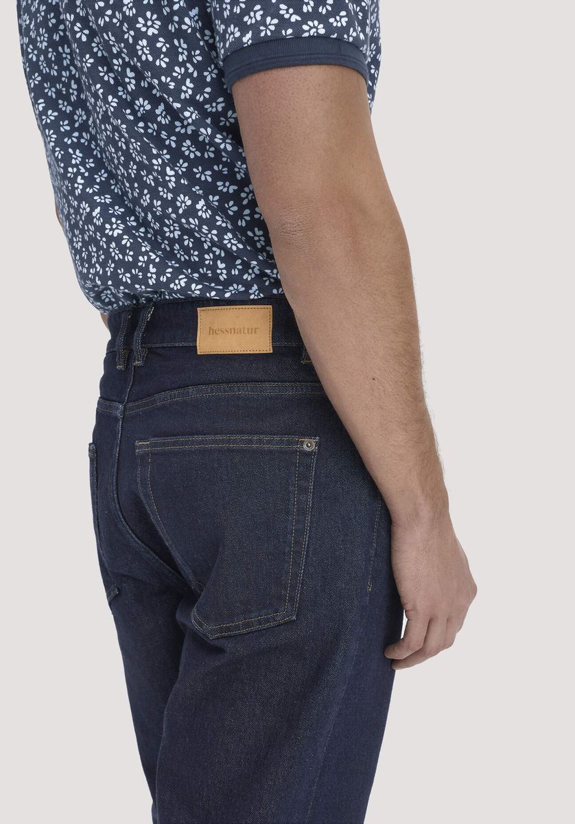 Relaxte, konisch zulaufende Bio-Denim Jeans