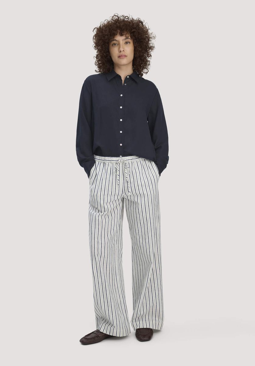 hessnatur Damen Bluse Relaxed aus TENCEL™ Lyocell - blau - Größe 34