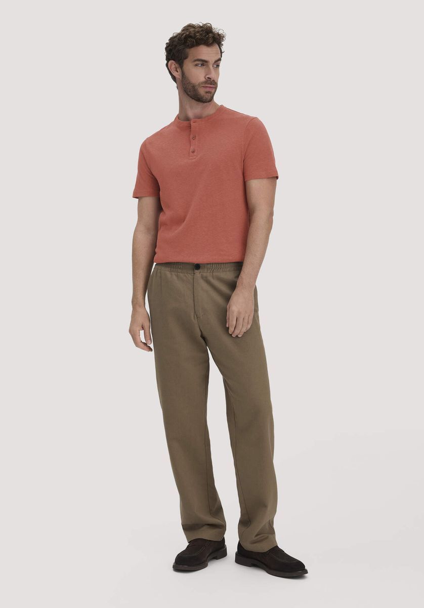 Lässiges Henley-T-Shirt aus Leinenmischung